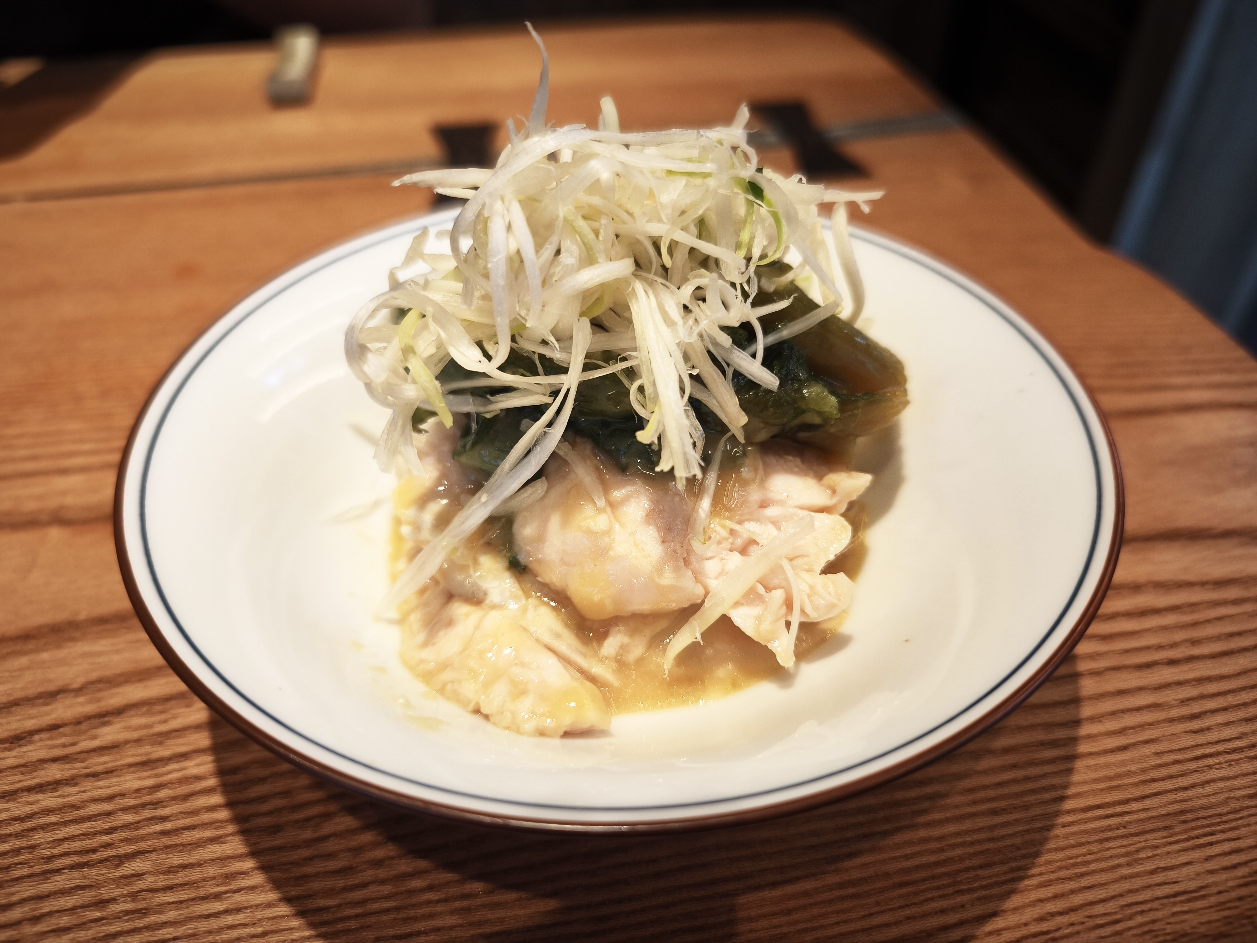 嗜好場の菜の花と鶏胸肉の辛子酢味噌和え