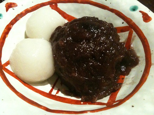 デザートに白玉あんこ。もうお腹いっぱいで動けません！