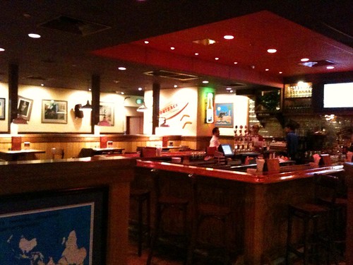 店内はオーストラリアな雰囲気。