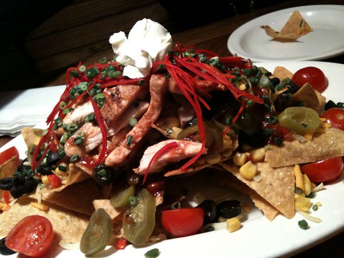 BBQチキン・ナチョス 1090円