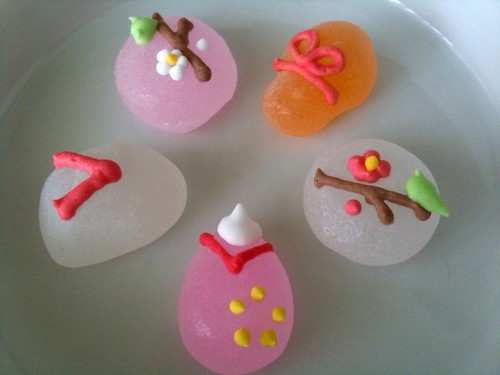 まいこちゃんボンボン、５種類アップ。春なのでうぐいすと梅が！