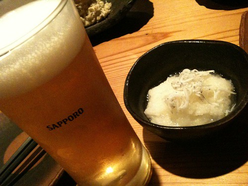 ビールとお通し。