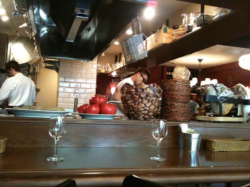 そうだ、パスタ屋さんの様子。新しくできたお店のようです。