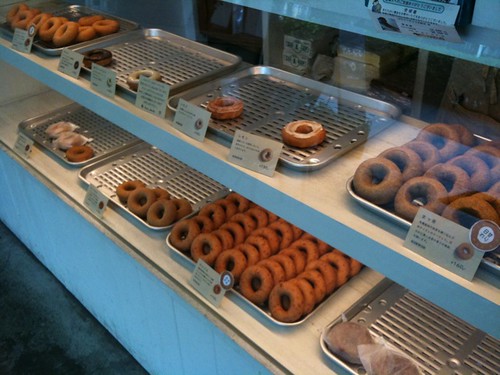 原ドーナツは店内はこんな感じです。