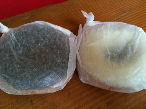 これが現物。甘さ控え目の素朴な味。