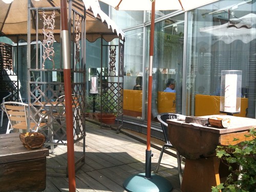 開放的な空間とワンコ連れには便利な普段使いのカフェ@イル・キャンティ・カフェ（iL CHANTI CAFE）笹塚