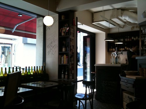 店内ワンコOKの貴重なフレンチビストロ。洗練されたパリの雰囲気で休日ランチ＠ル・キャバレー （Le cabaret）代々木上原／代々木八幡