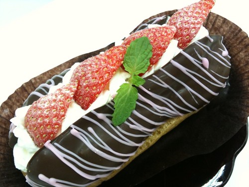 エクレーヌ160円＠銀座コージーコーナー 銀座一丁目本店