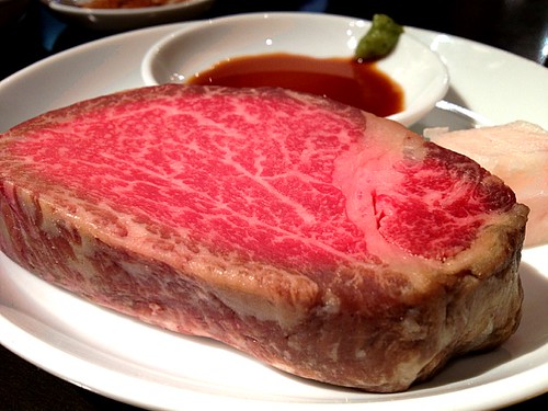 90日熟成のシャトーブリアン。＠炭焼喰人