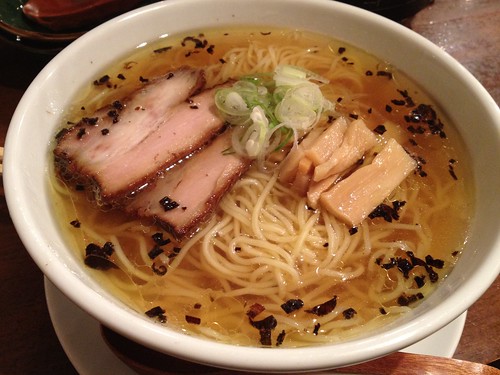 〆に塩ラーメン@一代目とんとん侍 三軒茶屋店
