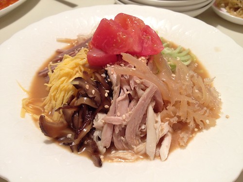 冷やし中華はスタンダードですが、素材がいいんです。＠登龍 麻布店