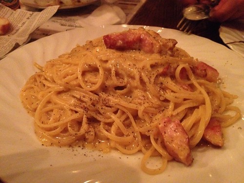 締めにカルボナーラ＠Beer & Wine Cafe 65 （ロクゴ）