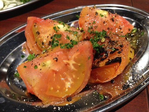 焼きトマト＠肉屋直営 小松屋 日銀通り店