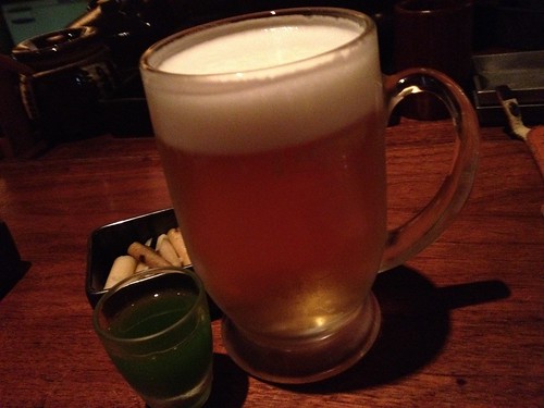 生ビールと食前の青汁＠やきとんに焼酎 路地