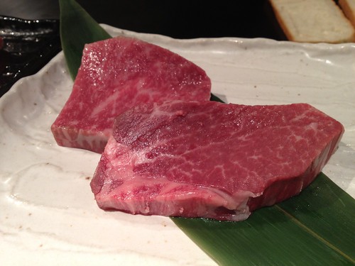 但馬牛のロースステーキ。お肉は目の前で焼いていただきます＠木かげ