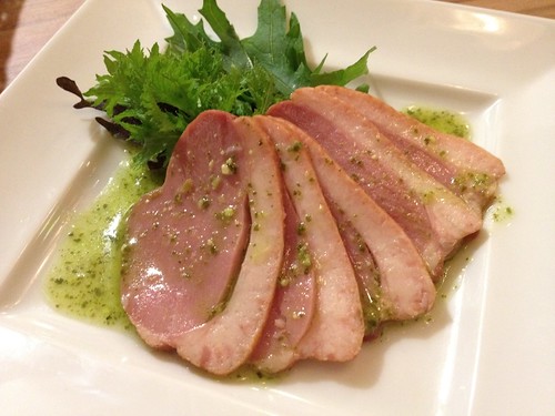 お通しは薫製のハム。うまい！＠Samurai （サムライ）