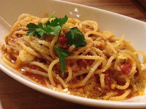 ナポリ風 トマトとモッツァレラチーズ、バジルの生スパゲティーニ＠Samurai （サムライ）