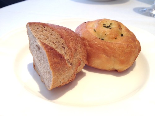 付け合わせのパン@リストランテ カバカヴァロ