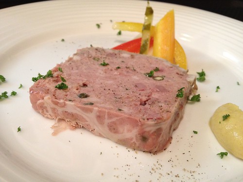 パテ・ド・カンパニュは一人分にしてもらいました＠サンフォコン