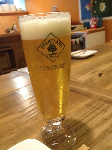 生ビールはハートランド@ピーナッツ食堂