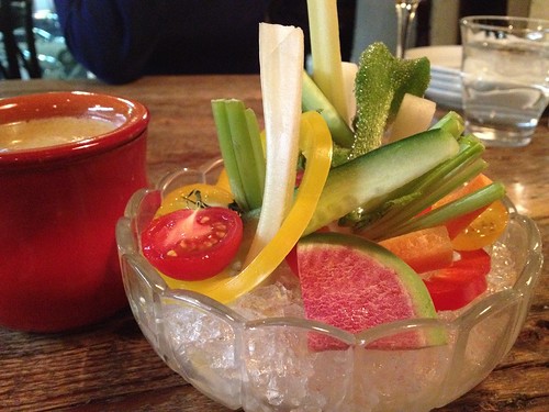 彩り野菜のバーニャカウダー＠恵比寿のパンダ
