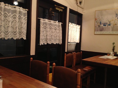 ちょっとレトロな店内＠ヴォーカル