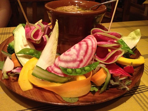 バーニャカウダーはとっても華やか@グー イタリアーノ 赤坂店