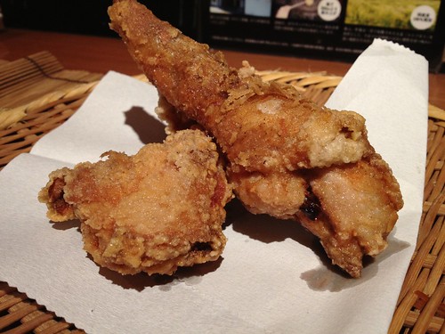 骨付き正肉の衣揚げ@九州料理 流