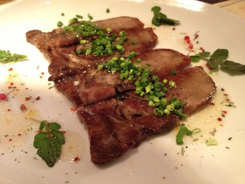 大トロ牛タン塩焼き＠トウキョウキュイジーヌ