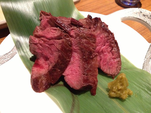 牛ハラミ炭火焼@居酒屋 うまいもん