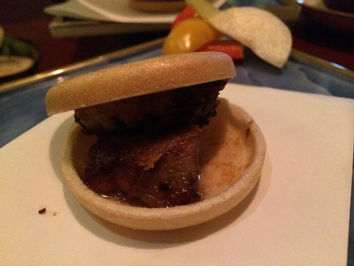 牡蠣とフォアグラのロッシーニ＠牡蠣入レ時