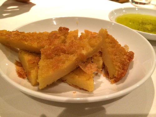 ファリナータ(ひよこ豆の粉のパン)@オステリア・トット