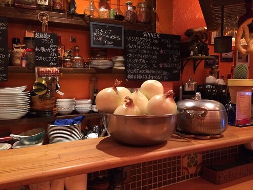 店主こだわりのハンバーグステーキはジューシー＆ボリューミーな大人の味。@洋食 JOEGE’S KITCHEN（ジョージーズキッチン）/ 元代々木