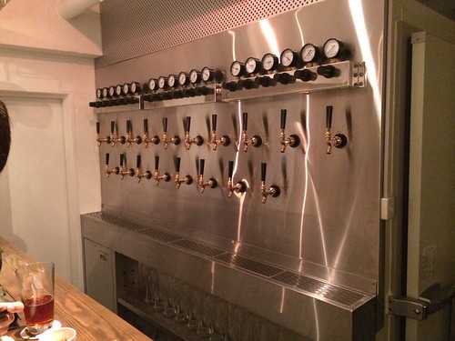 タップがたくさん！＠スワンレイクパブエド 渋谷代々木上原店