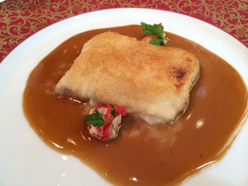 舌平目のブレゼ，ロワイヤルソース＠シェ・イノ