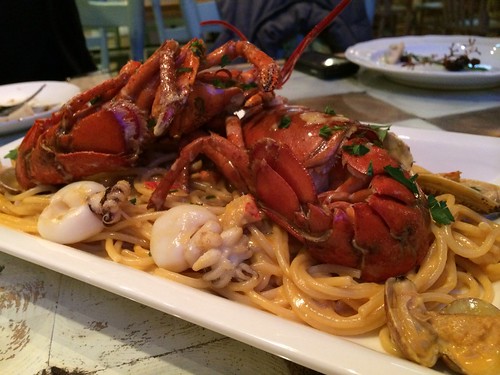 オマール海老のトマトクリームペスカトーレ＠マザーアースカフェ