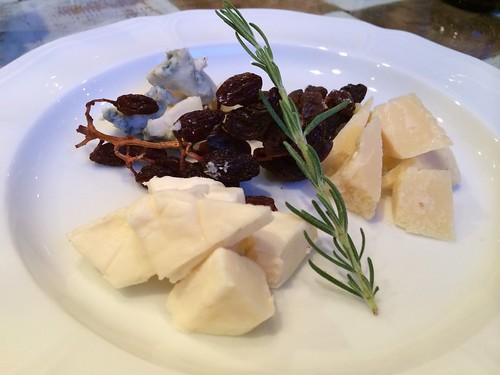 チーズの盛り合わせ＠マザーアースカフェ