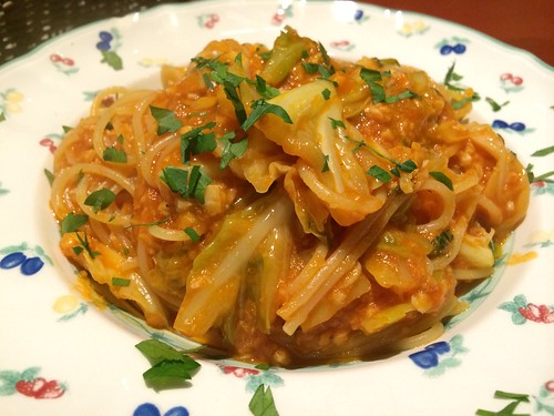白身魚のラグー春キャベツとトマトソースのスパゲティ＠アリエッタ