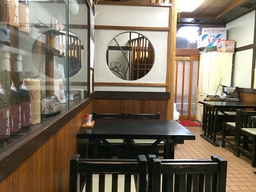 店内は昭和のまま@赤垣