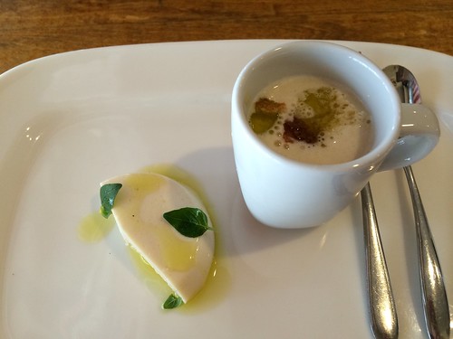 トウモロコシのスープとババロア@ビストロ・ミルエテ