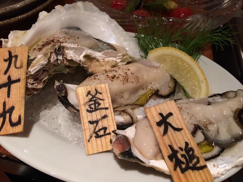 生牡蠣３点盛り（大槌、釜石、五島列島）＠かき殻荘