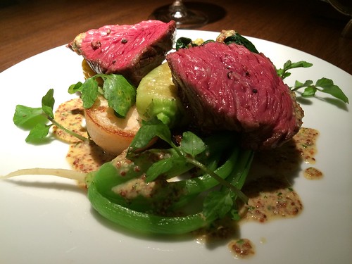 牛カイノミのロースト　夏野菜を添えて＠deco