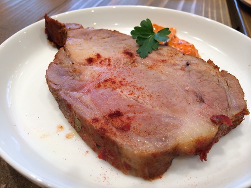 メインのポーク@ナヴァー