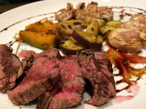 牛肉のタリアテッレ、海道1954豚の香草グリル焼き、鴨胸肉のロースト＠渋谷KAIRI