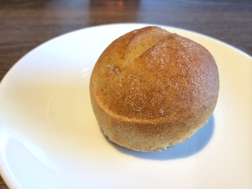 パンは全粒粉っぽかった!@ビズ 神楽坂