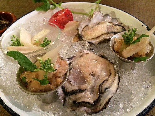 生牡蠣＆平貝のマリネ＠サーモンアンドトラウト