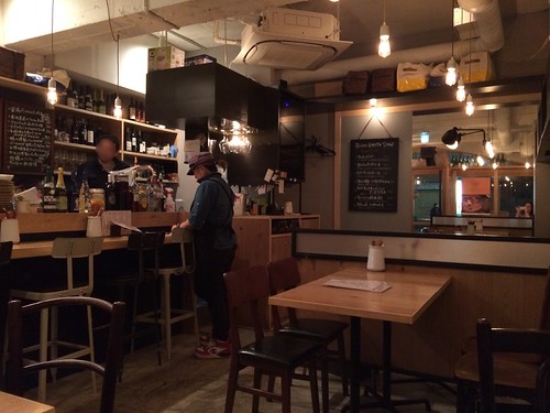 店内。一番のり＠ヴィオンテ ガレットスタンド