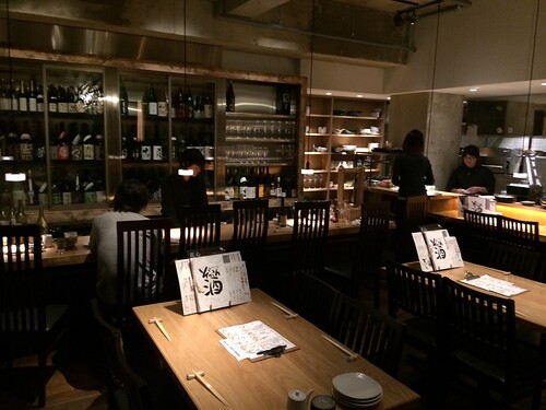 店内＠Sake Fun ぞっこん。