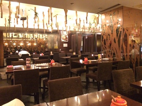 店内＠ビーハウス