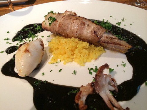 真鯛と小やりいかのポワレ　イカスミソース＠ラ・ピッチョリー・ド・ルル